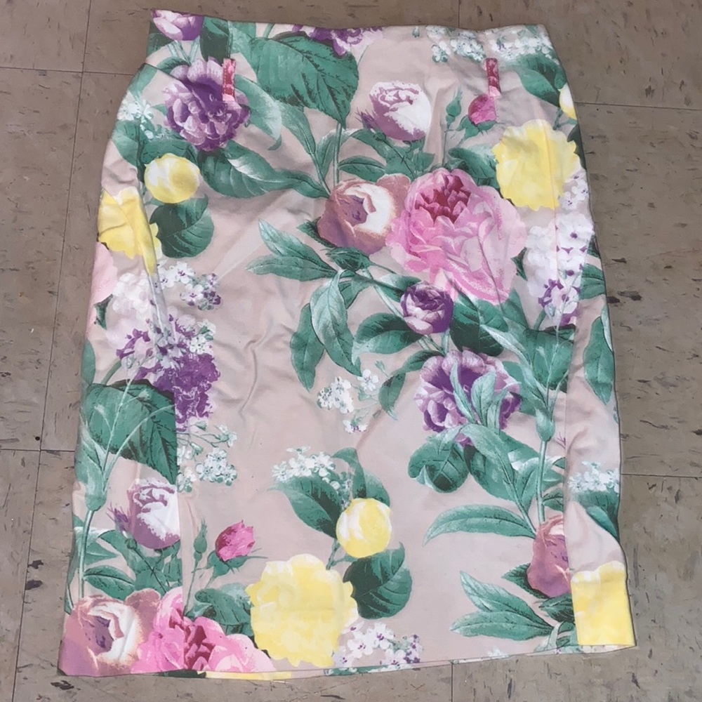 H&M Floral Pencil Skirt
